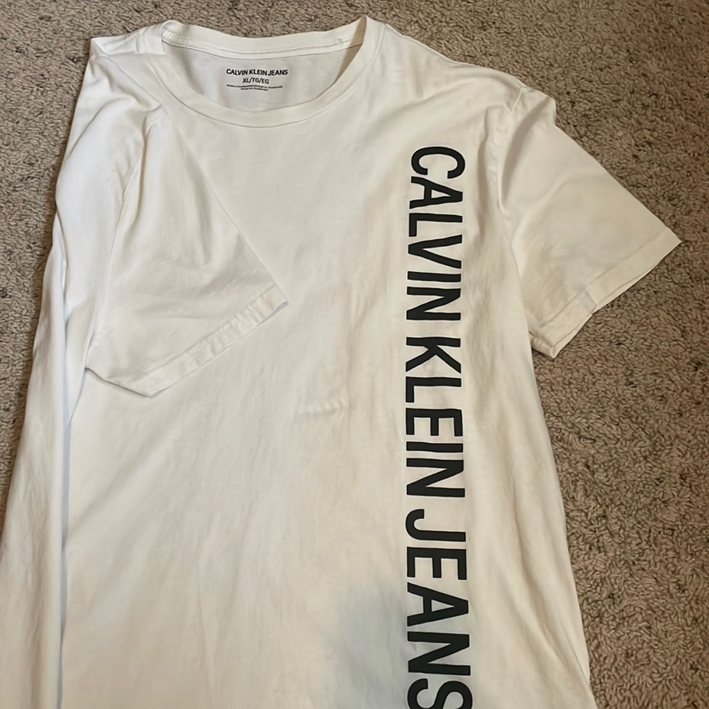 Calvin Klein graphic tshirt men XL casual